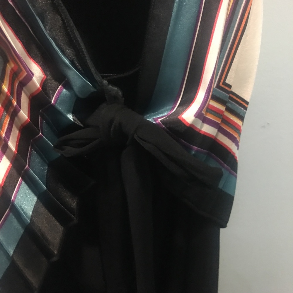 Halter Dress - Picture 6 of 8